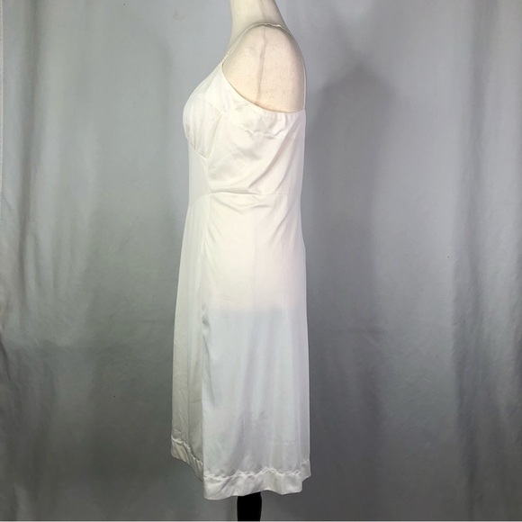 VINTAGE Aristocraft slip ivory scallop embroidery 38 tall bridal sissy grunge - Picture 5 of 8